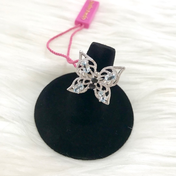 STERLING SILVER RING